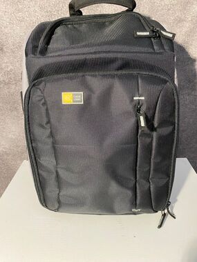 Case Logic TBC-411 Compact DSLR Camera & Tablet Backpack Black Yellow Interior